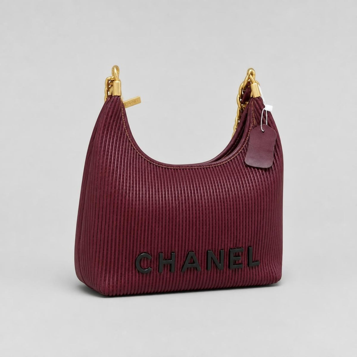 Burgundy Pleated Leather-Look Hobo Shoulder Bag with Chunky Gold Chain Straps